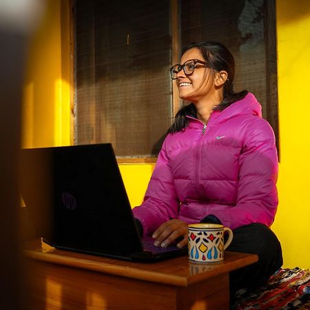 Yaarana Stay & Cafe, Vashisht, Manali Zewnętrze zdjęcie