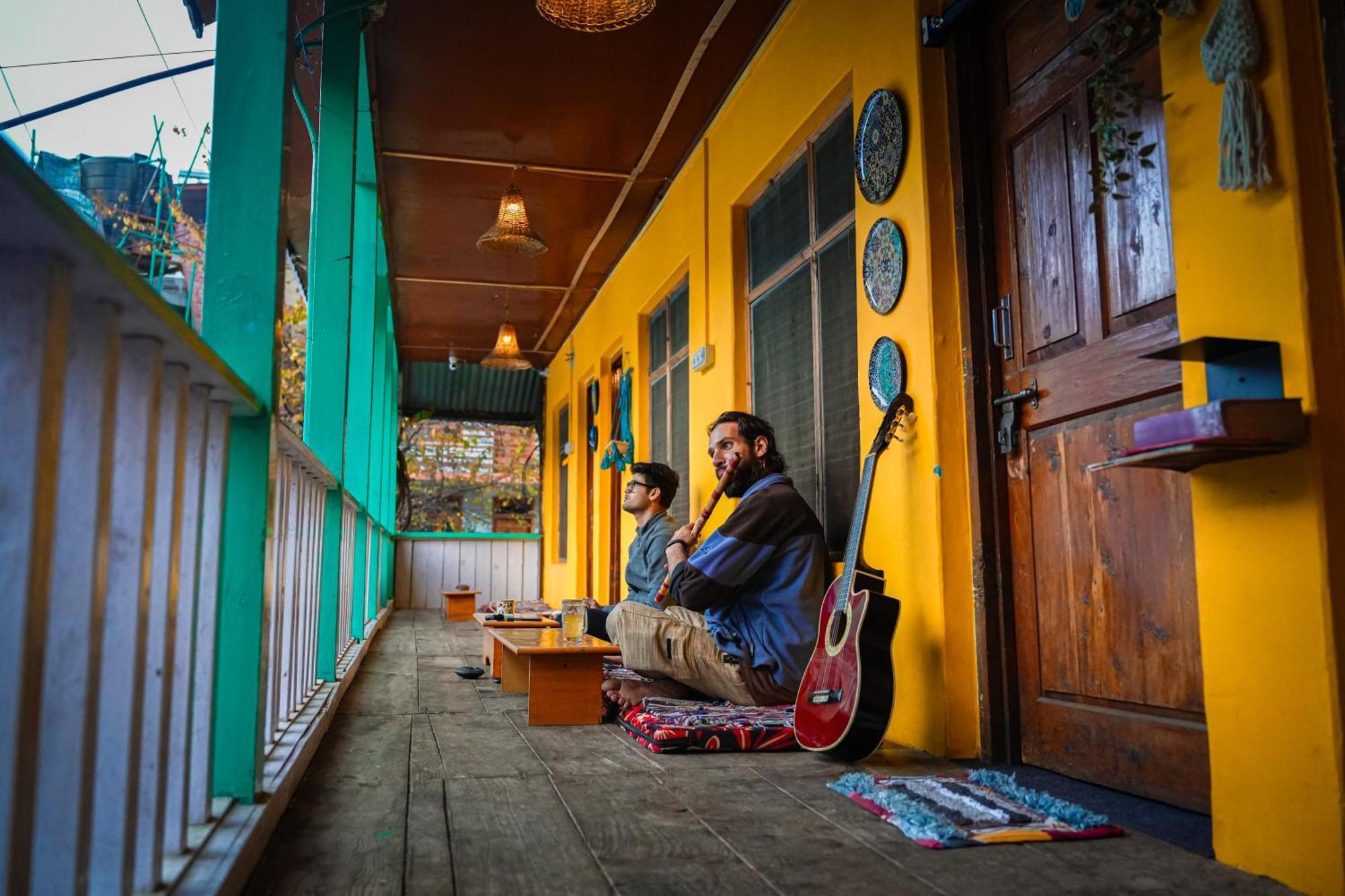 Yaarana Stay & Cafe, Vashisht, Manali Zewnętrze zdjęcie