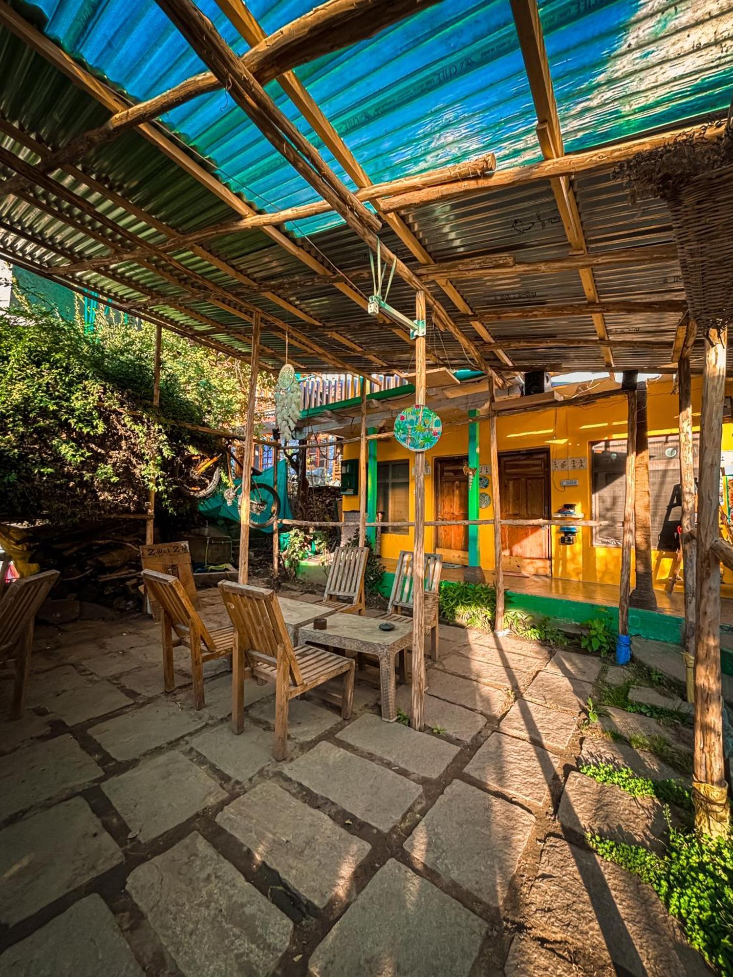 Yaarana Stay & Cafe, Vashisht, Manali Zewnętrze zdjęcie